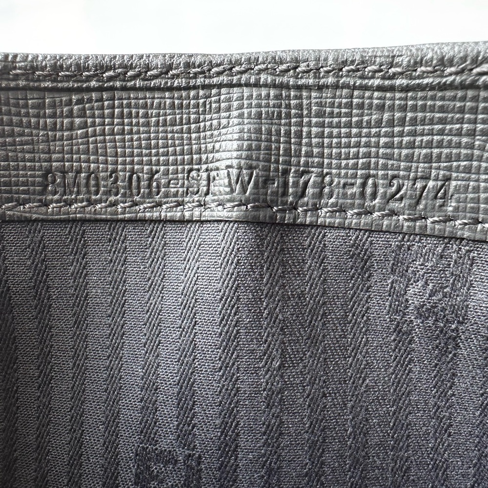 🔃Fendi Envelope Continental Long Wallet - Picture 10 of 11